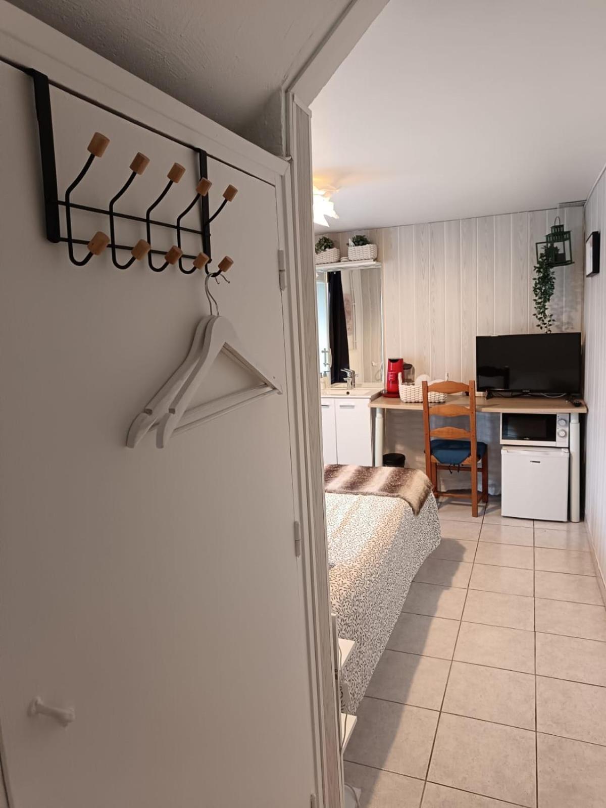 La Savoue - Chambre Francin Екстер'єр фото